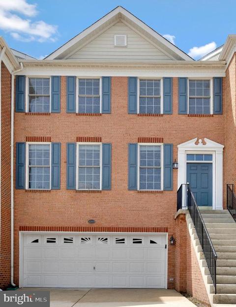 42919 Olander Sq, Chantilly, VA 20152