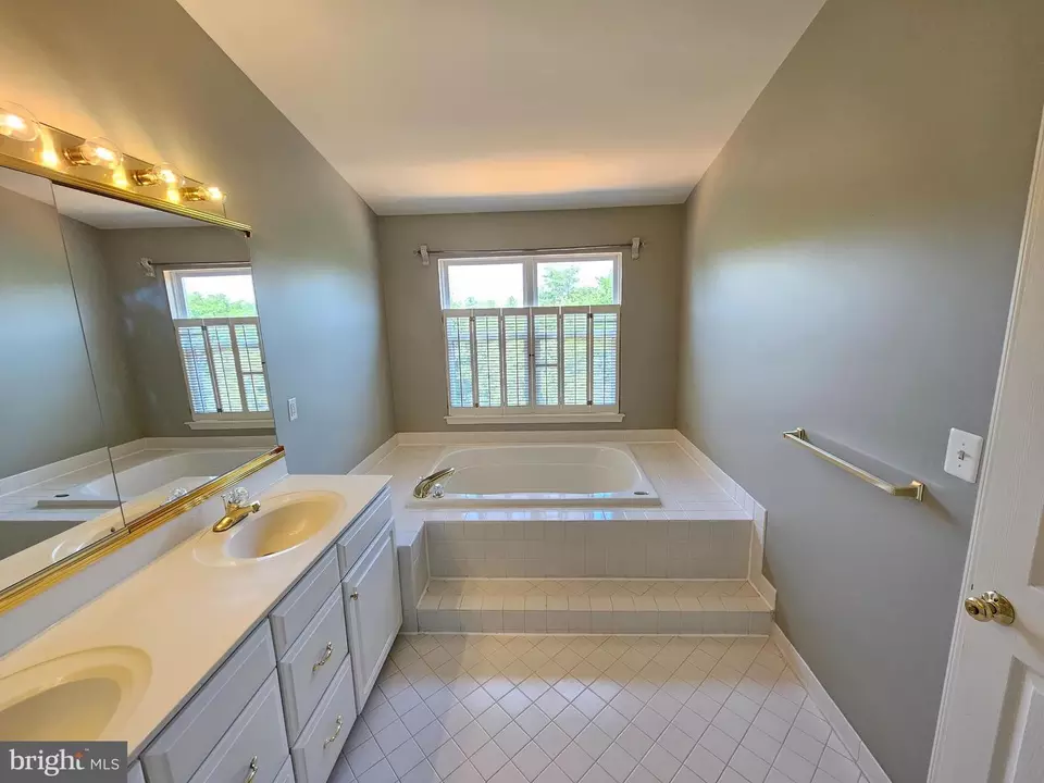  43772 Clemens Ter, Ashburn, VA 20147 photo 24