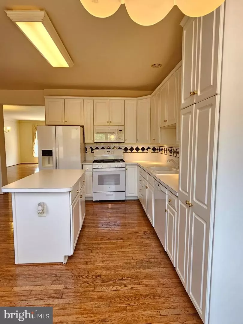  43772 Clemens Ter, Ashburn, VA 20147 photo 10