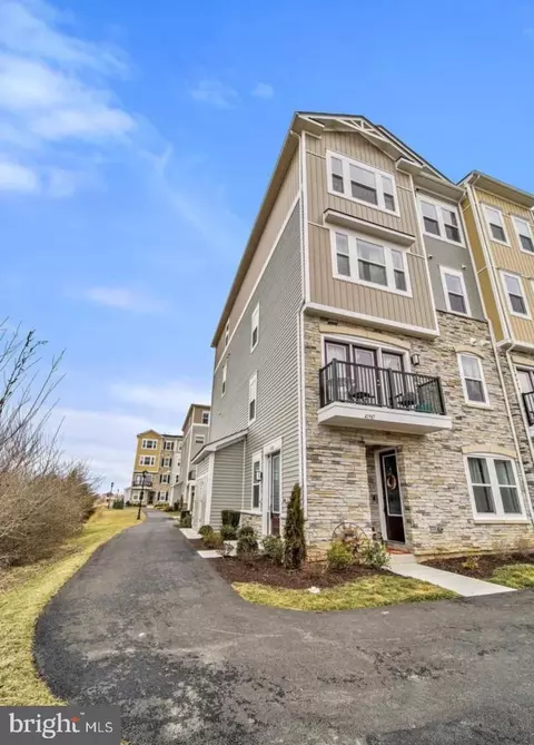 41985 Nora Mill Ter, Aldie, VA 20105