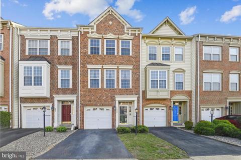588 Edmonton Ter NE, Leesburg, VA 20176