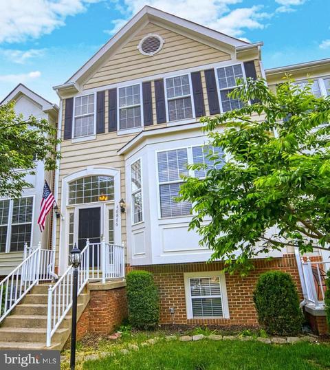 46866 Graham Cove Sq, Sterling, VA 20165