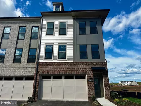 23689 Hardesty Ter, Ashburn, VA 20148