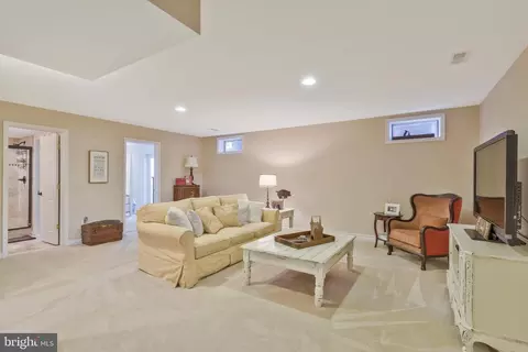 43801 Paramount Pl, Chantilly, VA 20152 photo 68