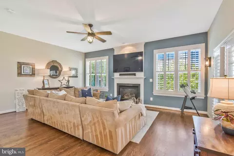 43801 Paramount Pl, Chantilly, VA 20152 photo 34