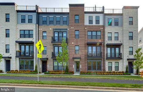 43256 Farringdon Sq, Ashburn, VA 20148