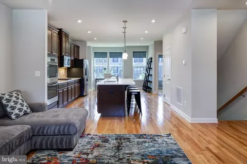 22170 Maple Tree Ter, Ashburn, VA 20148 photo 13