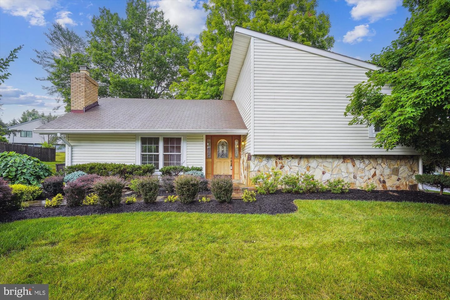 1 Wrightwood Pl, Sterling, VA 20164 photo 2