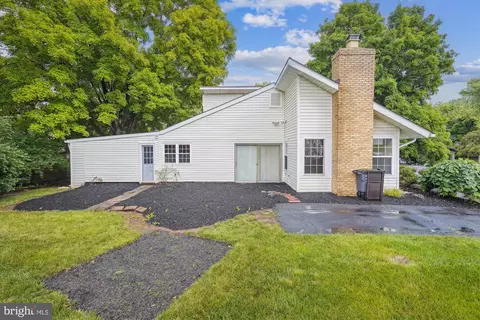 1 Wrightwood Pl, Sterling, VA 20164 photo 5