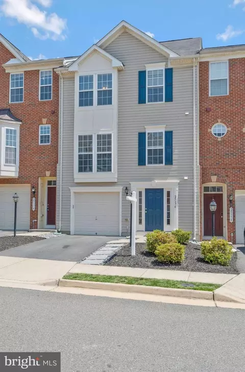 25376 Peaceful Ter, Aldie, VA 20105