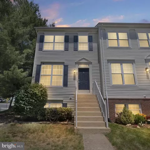 461 Andromeda Ter NE, Leesburg, VA 20176