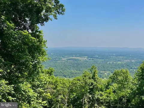 Forest Hill Road, Bluemont, VA 20135
