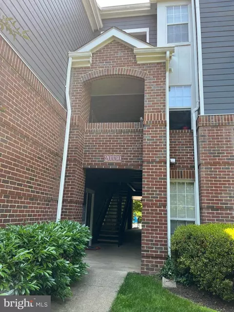 20330 Beechwood Ter #302, Ashburn, VA 20147