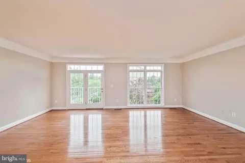 25840 Commons Sq, Chantilly, VA 20152 photo 14