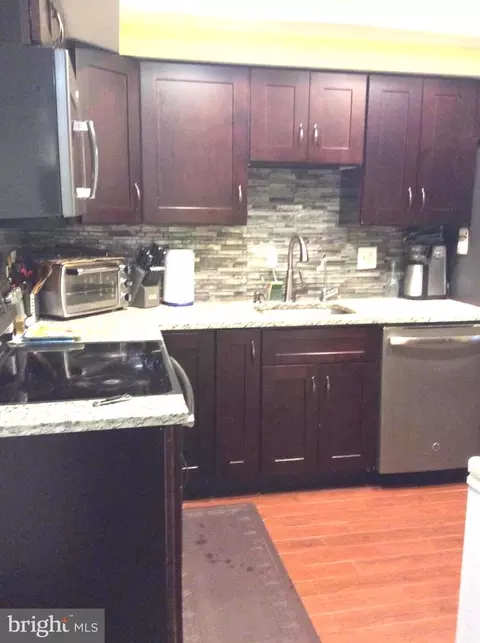 123 Willow Pl, Sterling, VA 20164 photo 13