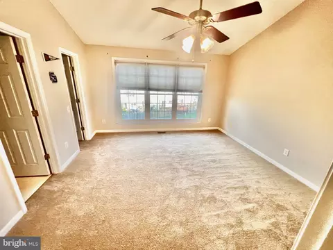 20970 Strawrick Ter, Ashburn, VA 20147 photo 12