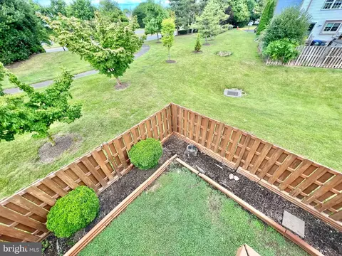 20970 Strawrick Ter, Ashburn, VA 20147 photo 8