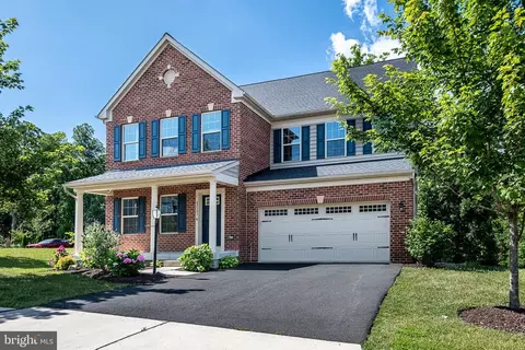 42183 Warwick Farm Pl, Aldie, VA 20105