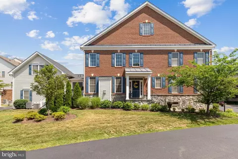 22473 Willington Sq, Ashburn, VA 20148