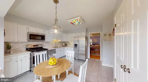 101 Reflection Way, Sterling, VA 20164 photo 4