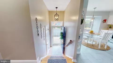 101 Reflection Way, Sterling, VA 20164 photo 2