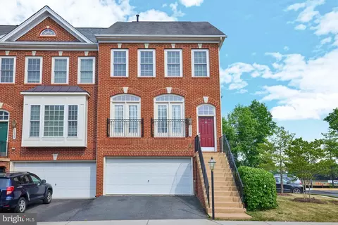 21825 Ladyslipper Sq, Ashburn, VA 20147