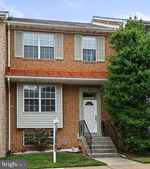 21107 Surrey Way, Sterling, VA 20164