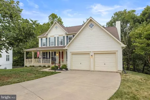 18658 Drummond Pl, Leesburg, VA 20176
