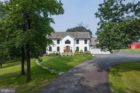 19829 Colchester Rd, Purcellville, VA 20132