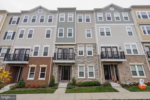 24525 Glenville Grove Ter, Aldie, VA 20105
