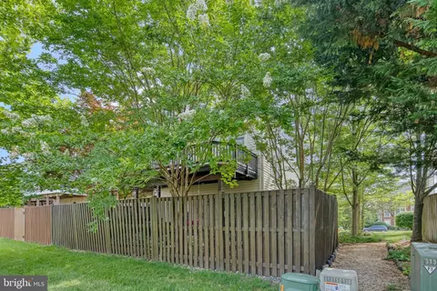 25890 Commons Sq, Chantilly, VA 20152 photo 72