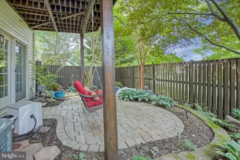 25890 Commons Sq, Chantilly, VA 20152 photo 68