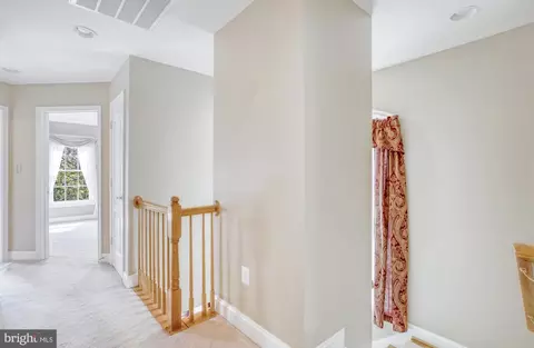 25890 Commons Sq, Chantilly, VA 20152 photo 31