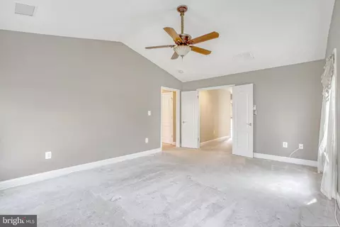 25890 Commons Sq, Chantilly, VA 20152 photo 34