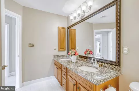 25890 Commons Sq, Chantilly, VA 20152 photo 51