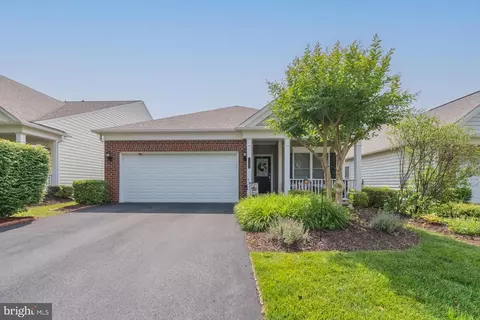 20452 Rosses Point Ct, Ashburn, VA 20147