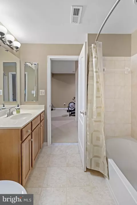 42853 Ridgeway Dr, Broadlands, VA 20148 photo 46