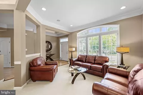 42853 Ridgeway Dr, Broadlands, VA 20148 photo 7