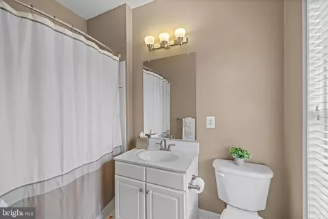 42853 Ridgeway Dr, Broadlands, VA 20148 photo 38