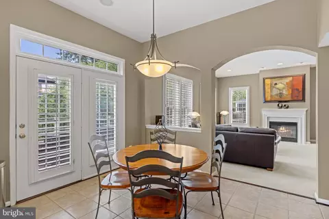 42853 Ridgeway Dr, Broadlands, VA 20148 photo 15