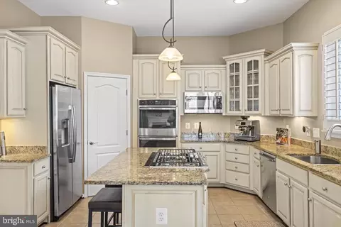 42853 Ridgeway Dr, Broadlands, VA 20148 photo 11