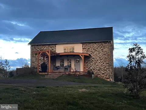 37738 Wright Farm Dr, Purcellville, VA 20132