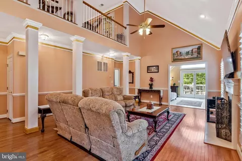 19921 Mizner Ter, Ashburn, VA 20147 photo 5