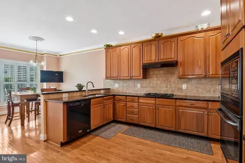 19921 Mizner Ter, Ashburn, VA 20147 photo 11