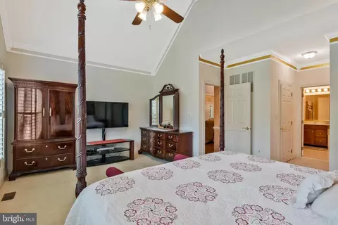 19921 Mizner Ter, Ashburn, VA 20147 photo 18