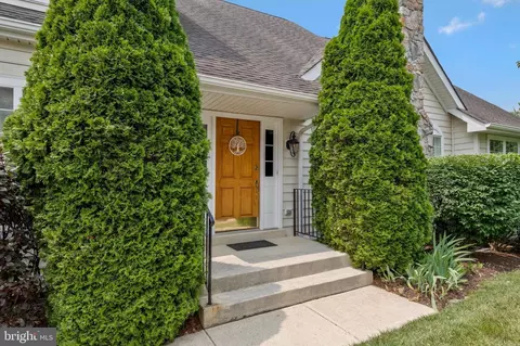 19921 Mizner Ter, Ashburn, VA 20147 photo 4