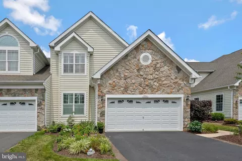 19921 Mizner Ter, Ashburn, VA 20147 photo 3