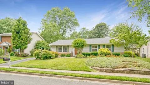 307 S Johnson Rd, Sterling, VA 20164
