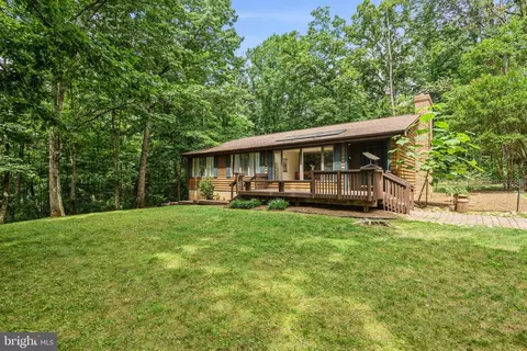 43536 Spinks Ferry Rd, Leesburg, VA 20176