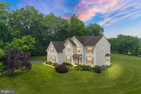 17943 Manassas Gap Ct, Hamilton, VA 20158